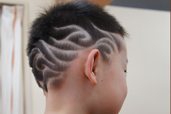 キッズバリアート★トライバルライン01